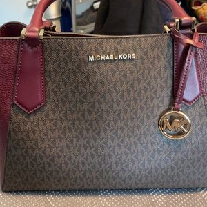 Michael Kors purse